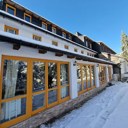 Oda ve Kahvaltı Winter Forest Vlasic Travnik