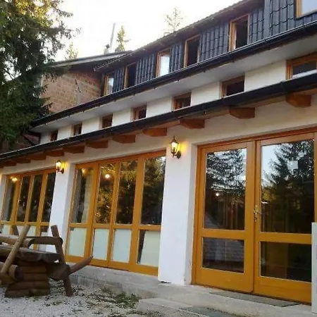 Oda ve Kahvaltı Winter Forest Vlasic Travnik